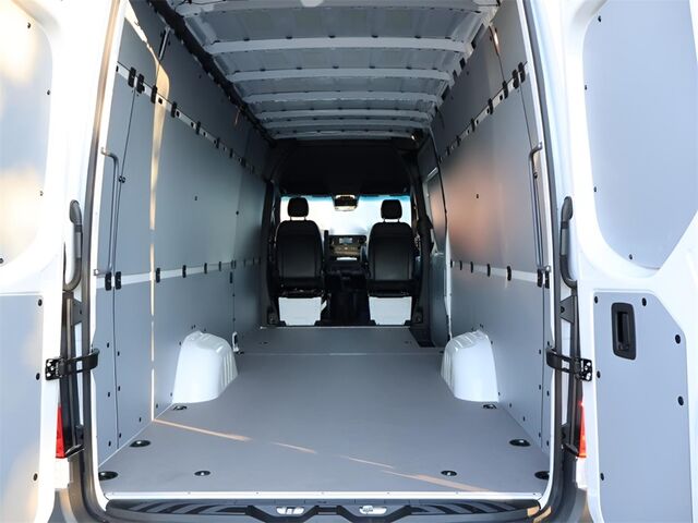 2024 Mercedes-Benz Sprinter 2500 Cargo 170 WB Merriam KS