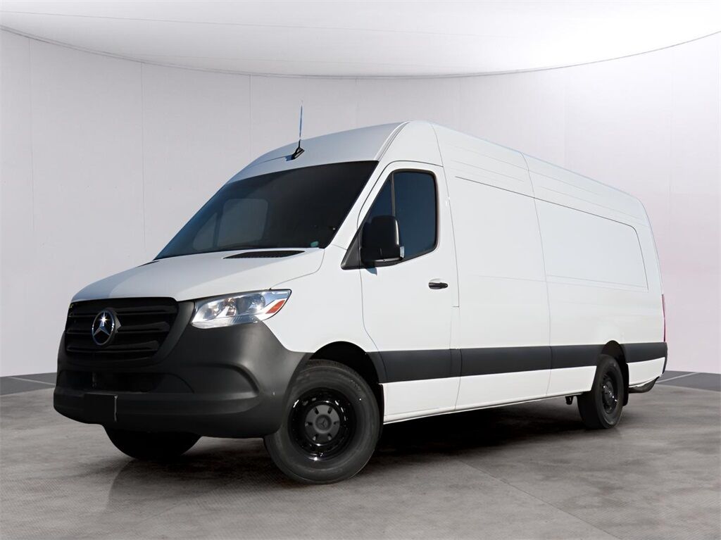 2024 Mercedes-Benz Sprinter 2500 Cargo 170 WB Merriam KS