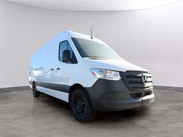 2024 Mercedes-Benz Sprinter 2500 Cargo 170 WB Merriam KS