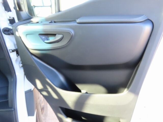 2024 Mercedes-Benz Sprinter 2500 Cargo 170 WB Merriam KS