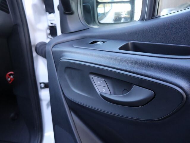 2024 Mercedes-Benz Sprinter 2500 Cargo 170 WB Merriam KS