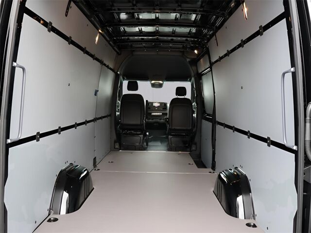 2024 Mercedes-Benz Sprinter 2500 Cargo 170 WB Merriam KS