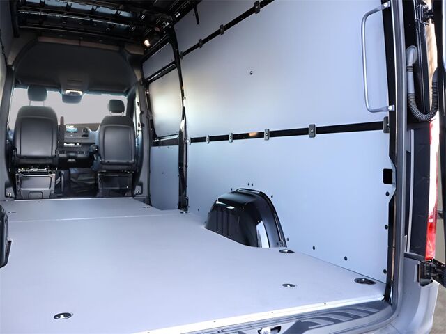 2024 Mercedes-Benz Sprinter 2500 Cargo 170 WB Merriam KS