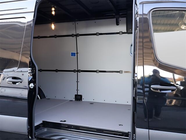 2024 Mercedes-Benz Sprinter 2500 Cargo 170 WB Merriam KS
