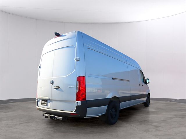 2024 Mercedes-Benz Sprinter 2500 Cargo 170 WB Merriam KS