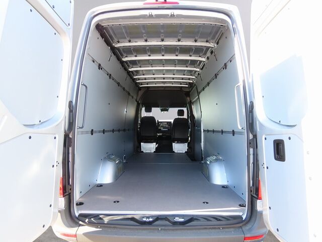 2024 Mercedes-Benz Sprinter 2500 Cargo 170 WB Merriam KS