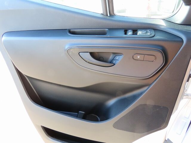2024 Mercedes-Benz Sprinter 2500 Cargo 170 WB Merriam KS