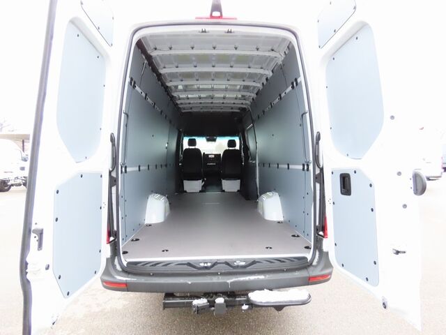 2024 Mercedes-Benz Sprinter 2500 Cargo 170 WB Merriam KS