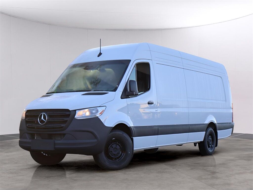 2024 Mercedes-Benz Sprinter 2500 Cargo 170 WB Merriam KS