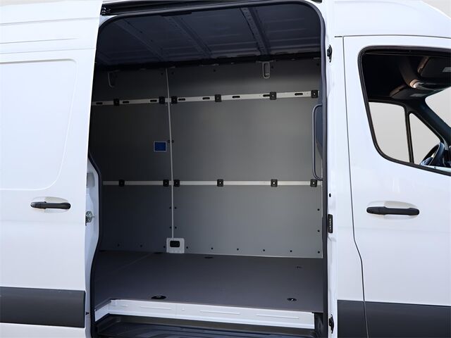 2024 Mercedes-Benz Sprinter 2500 Cargo 170 WB Merriam KS