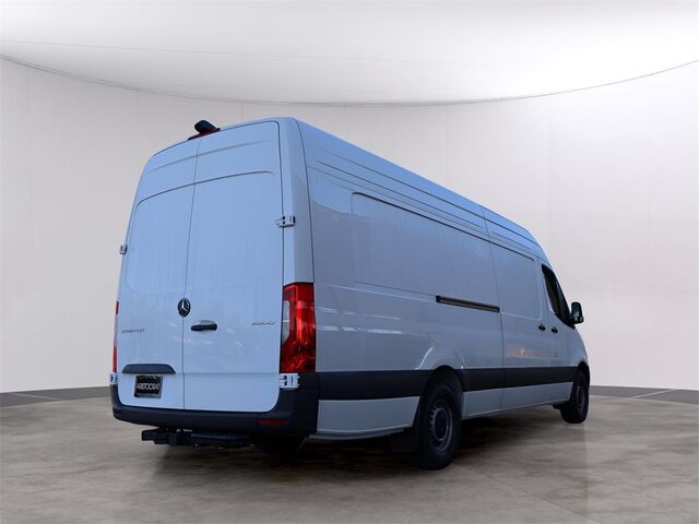 2024 Mercedes-Benz Sprinter 2500 Cargo 170 WB Merriam KS