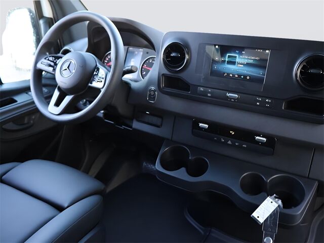 2024 Mercedes-Benz Sprinter 2500 Cargo 170 WB Merriam KS