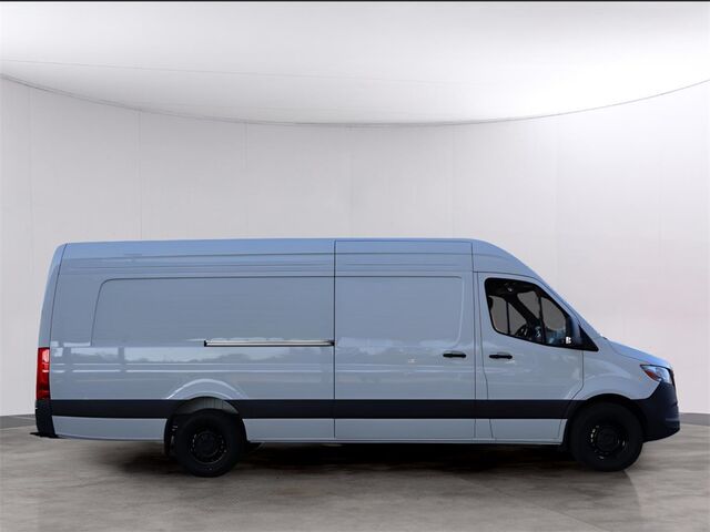 2024 Mercedes-Benz Sprinter 2500 Cargo 170 WB Merriam KS
