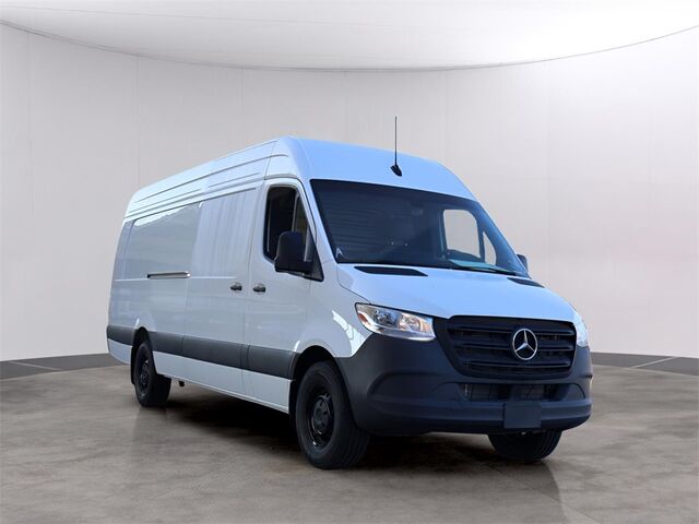 2024 Mercedes-Benz Sprinter 2500 Cargo 170 WB Merriam KS