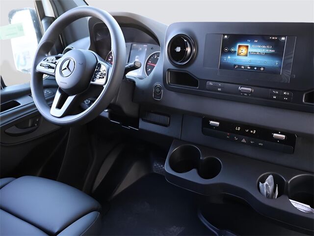 2024 Mercedes-Benz Sprinter 2500 Cargo 170 WB Merriam KS