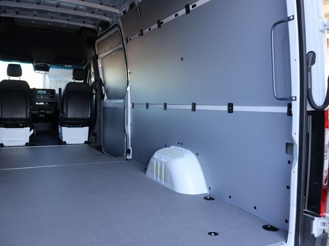 2024 Mercedes-Benz Sprinter 2500 Cargo 170 WB Merriam KS