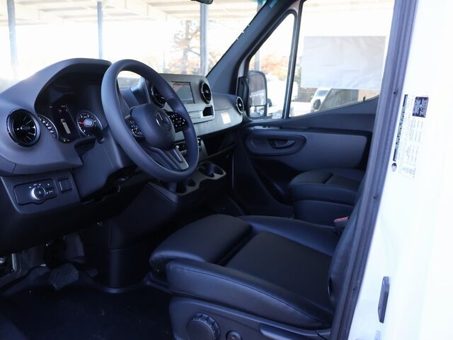 2024 Mercedes-Benz Sprinter 2500 Cargo 170 WB Merriam KS