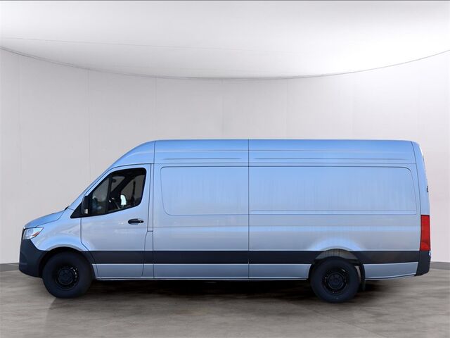 2024 Mercedes-Benz Sprinter 2500 Cargo 170 WB Merriam KS