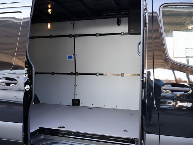 2024 Mercedes-Benz Sprinter 2500 Cargo 170 WB Merriam KS