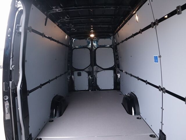 2024 Mercedes-Benz Sprinter 2500 Cargo 170 WB Merriam KS