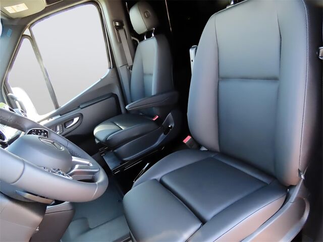 2024 Mercedes-Benz Sprinter 2500 Cargo 170 WB Merriam KS