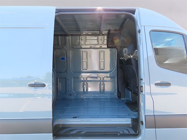 2024 Mercedes-Benz Sprinter 2500 Cargo 170 WB Merriam KS