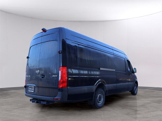 2024 Mercedes-Benz Sprinter 2500 Cargo 170 WB Merriam KS
