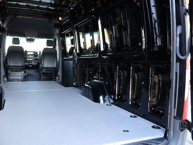 2024 Mercedes-Benz Sprinter 2500 Cargo 170 WB Merriam KS