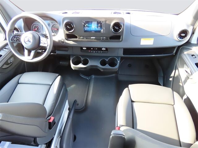 2024 Mercedes-Benz Sprinter 2500 Crew 144 WB Merriam KS