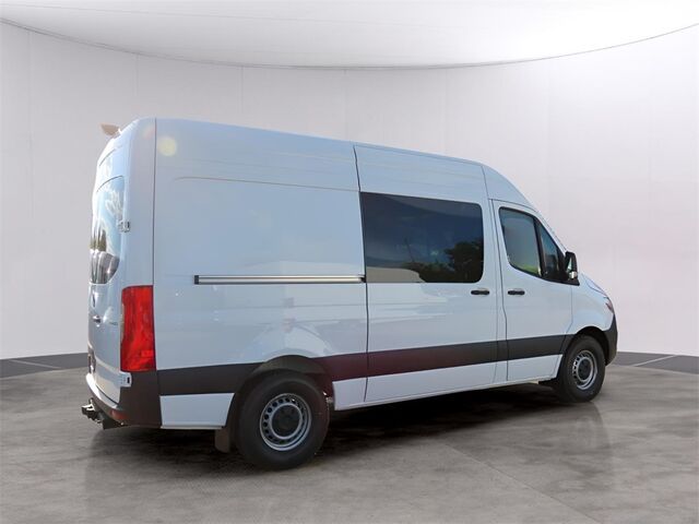 2024 Mercedes-Benz Sprinter 2500 Crew 144 WB Merriam KS