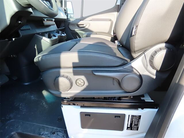 2024 Mercedes-Benz Sprinter 2500 Crew 144 WB Merriam KS