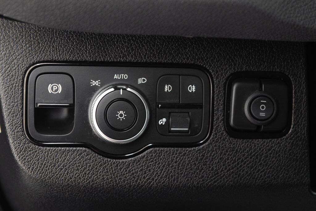 2024 Mercedes-Benz Sprinter 2500 Crew 170 WB Kenosha WI