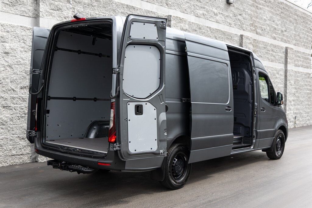 2024 Mercedes-Benz Sprinter 2500 Crew 170 WB Kenosha WI
