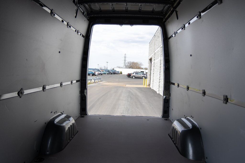 2024 Mercedes-Benz Sprinter 2500 Crew 170 WB Kenosha WI