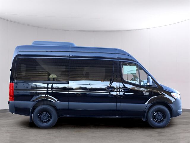 2024 Mercedes-Benz Sprinter 2500 Passenger 144 WB Merriam KS