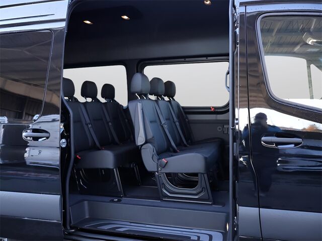 2024 Mercedes-Benz Sprinter 2500 Passenger 144 WB Merriam KS