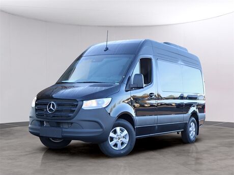 2024 Mercedes-Benz Sprinter 2500 Passenger 144 WB Merriam KS