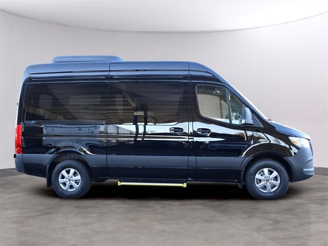 2024 Mercedes-Benz Sprinter 2500 Passenger 144 WB Merriam KS