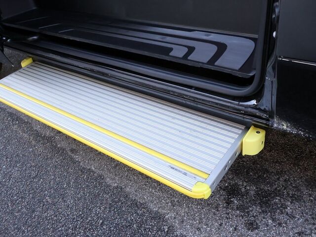 2024 Mercedes-Benz Sprinter 2500 Passenger 144 WB Merriam KS