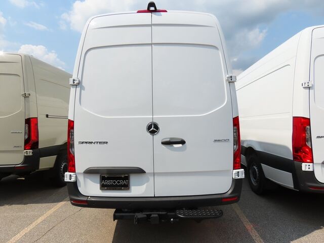 2024 Mercedes-Benz Sprinter 3500 Cargo 170 WB Merriam KS