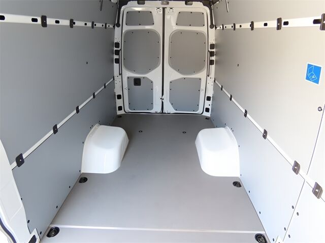 2024 Mercedes-Benz Sprinter 3500 Cargo 170 WB Merriam KS