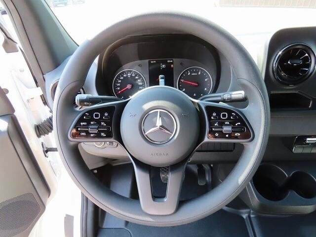 2024 Mercedes-Benz Sprinter 3500 Cargo 170 WB Merriam KS