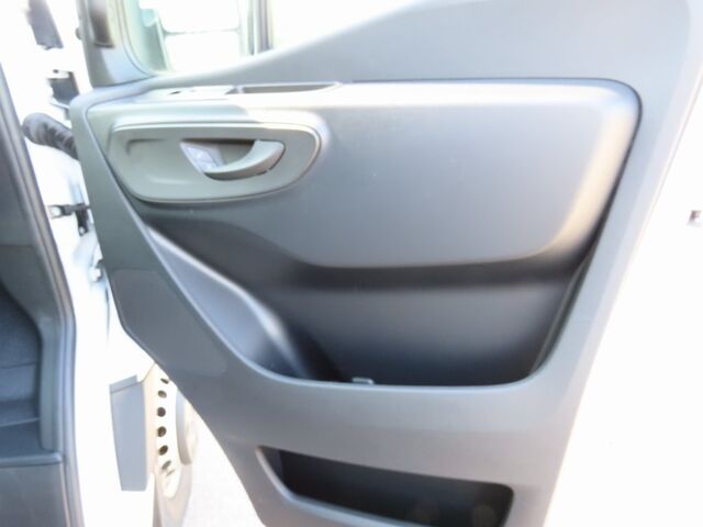 2024 Mercedes-Benz Sprinter 3500 Cargo 170 WB Merriam KS