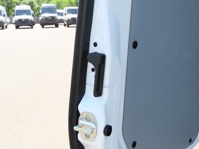 2024 Mercedes-Benz Sprinter 3500 Cargo 170 WB Merriam KS