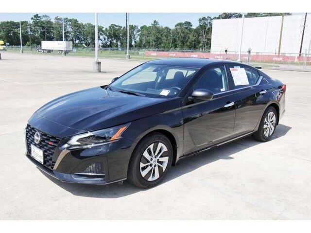 2024 Nissan Altima 2.5 S