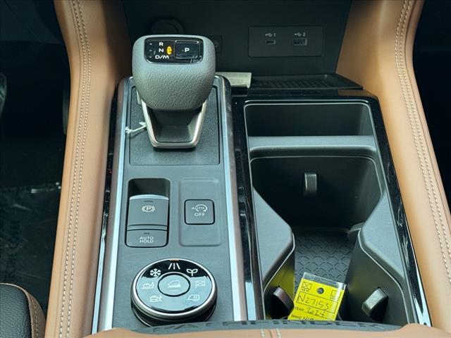 2024 Nissan Pathfinder Platinum Manassas VA