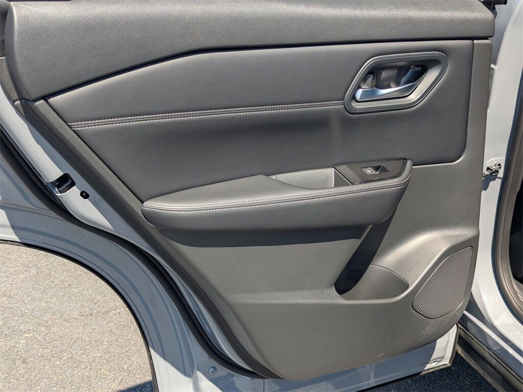 2024 Nissan Rogue SL Kennesaw GA