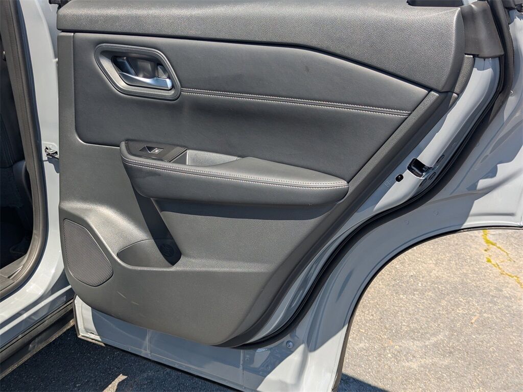 2024 Nissan Rogue SL Kennesaw GA