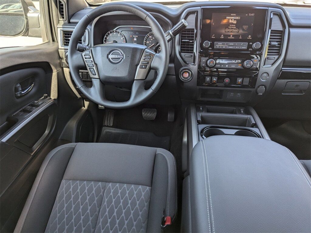 2024 Nissan Titan SV Kennesaw GA