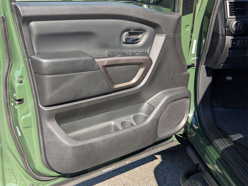 2024 Nissan Titan SV Kennesaw GA